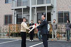 漆方若者住宅完成