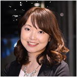 小澤 綾子 氏