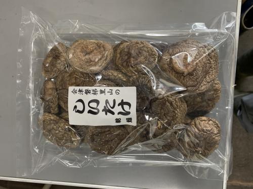 乾燥しいたけ