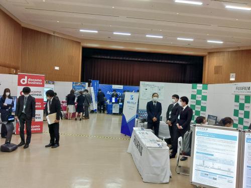 最新ソリューションの展示ブース