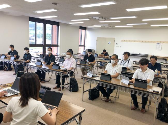 視察の模様