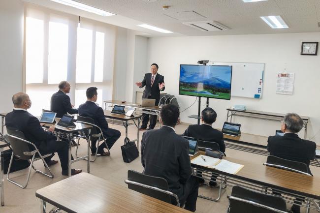 視察の模様