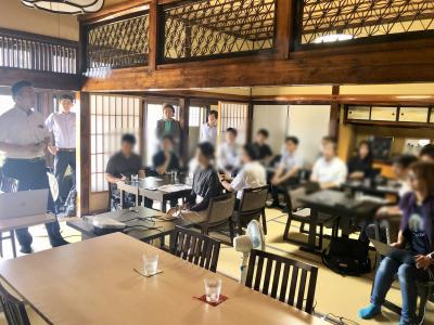 視察の様子04