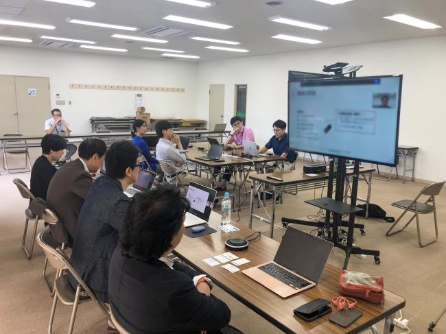 検討会議の様子