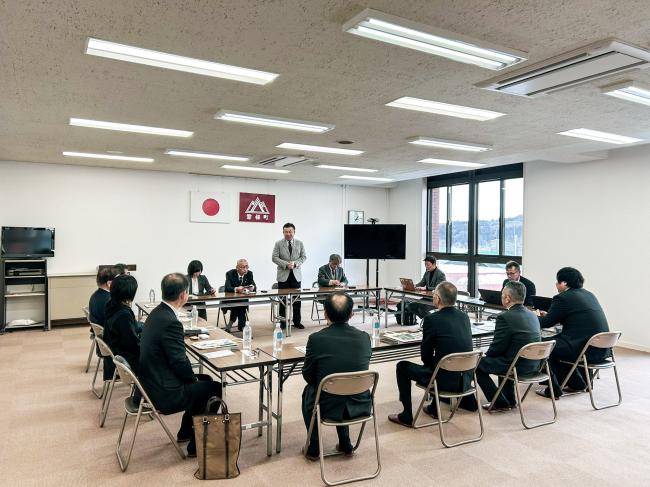 視察の様子