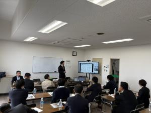 視察の様子