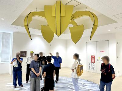 施設見学の様子